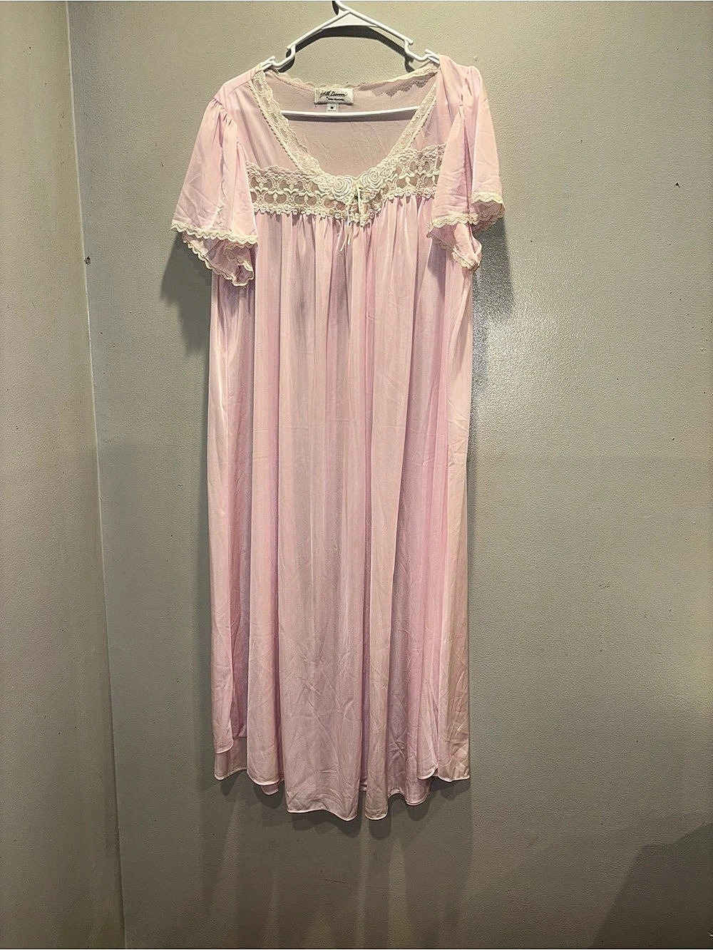 Silk Essence by Miss Elaine Lace Trim Pink Nightgown Size 2X Like New